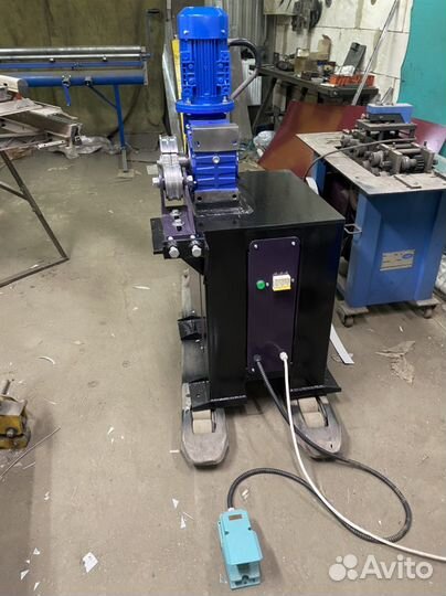 Крючкогибочный станок