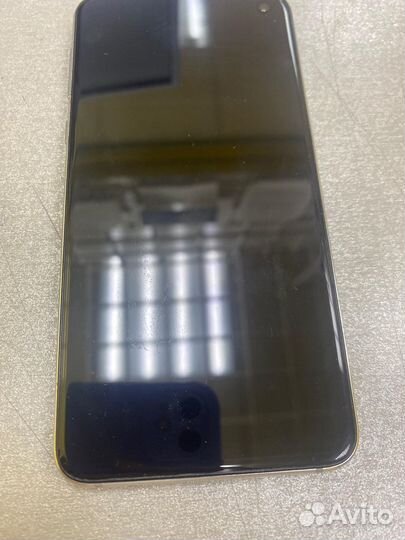 Samsung Galaxy S10e, 6/128 ГБ