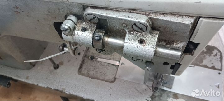 Швейная машинка без посадная