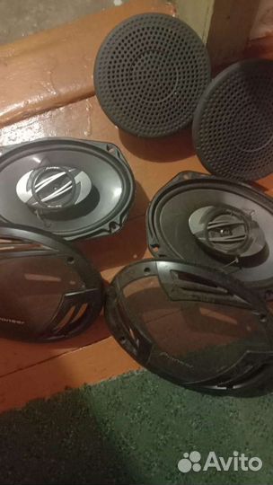 CD автомагнитола JVC