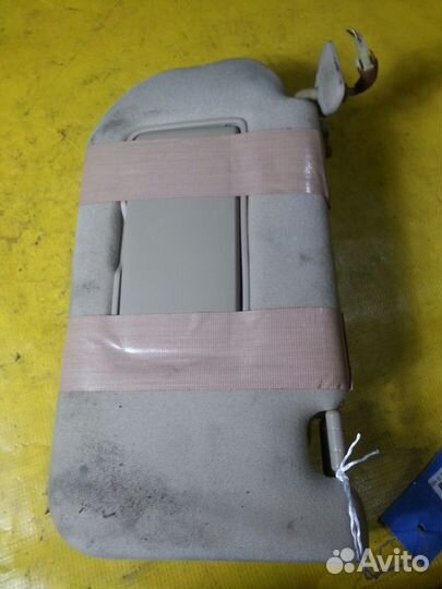 Козырек Nissan Cima GF50