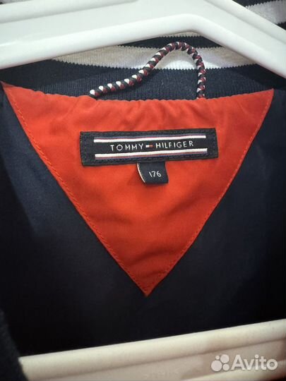 Бомбер Tommy Hilfiger для девочек