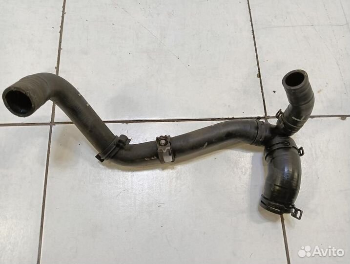 Патрубок Mercedes-Benz E-Class W213