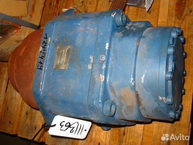 Caterpillar - 4689852