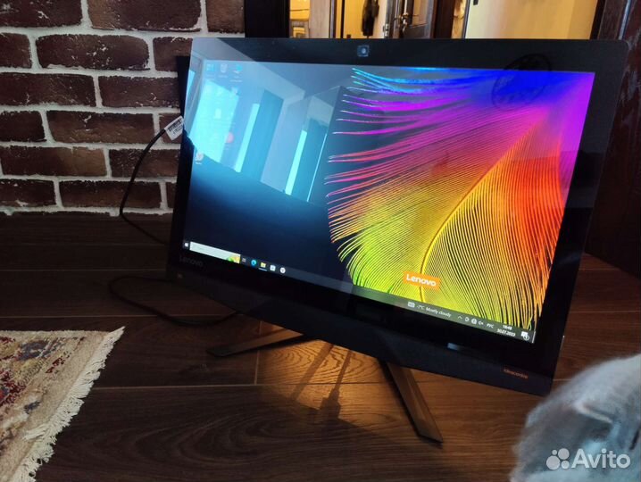 Lenovo AIO 700