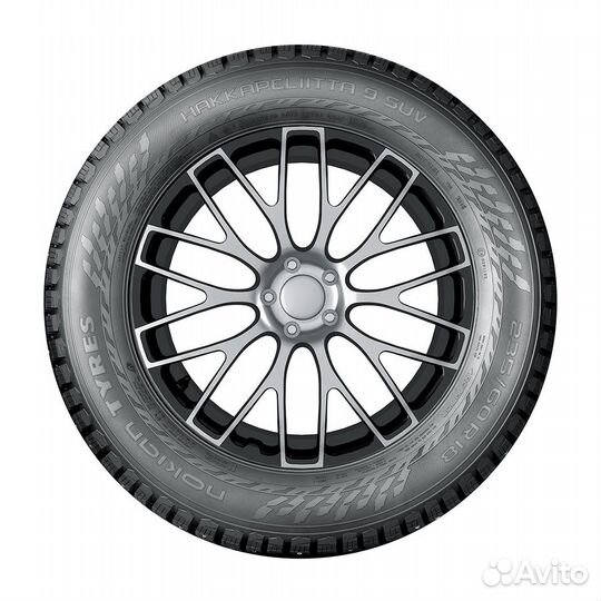 Nokian Tyres Hakkapeliitta 9 SUV 235/45 R19 99T