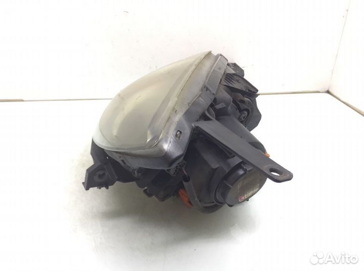 Фара Mazda 3 BK (2003-2009)