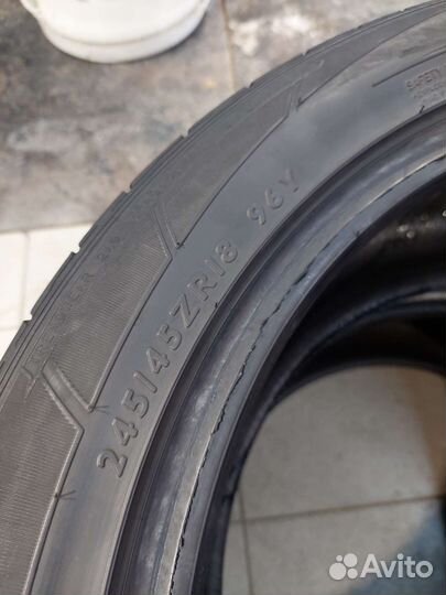 Dunlop SP Sport Maxx 245/45 R18