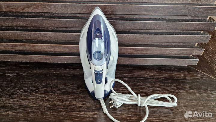 Утюг домашний Philips NL9206AD-4 Drachten