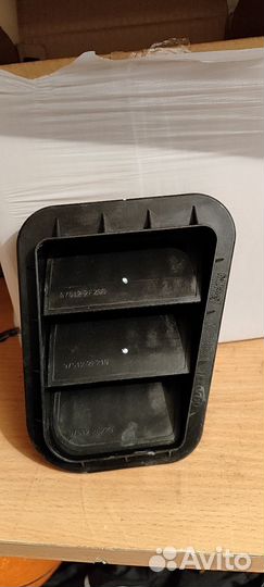 Решетка вентиляции салона Hyundai/Kia 97510-2F200