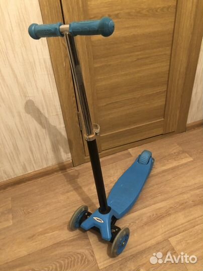 Самокат детский трехколесный бу