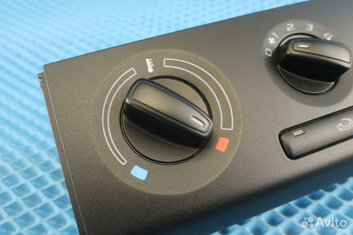 Блок управления отопителем Skoda Fabia 2