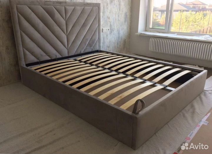 Кровать на заказ от производителя