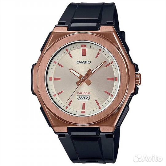 Наручные часы casio LWA-300HRG-5E новые