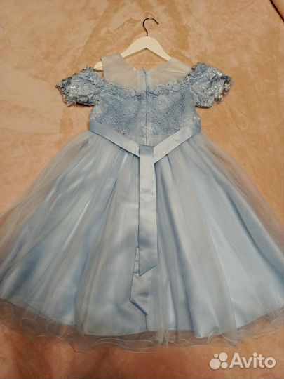 Праздничное платье для девочки