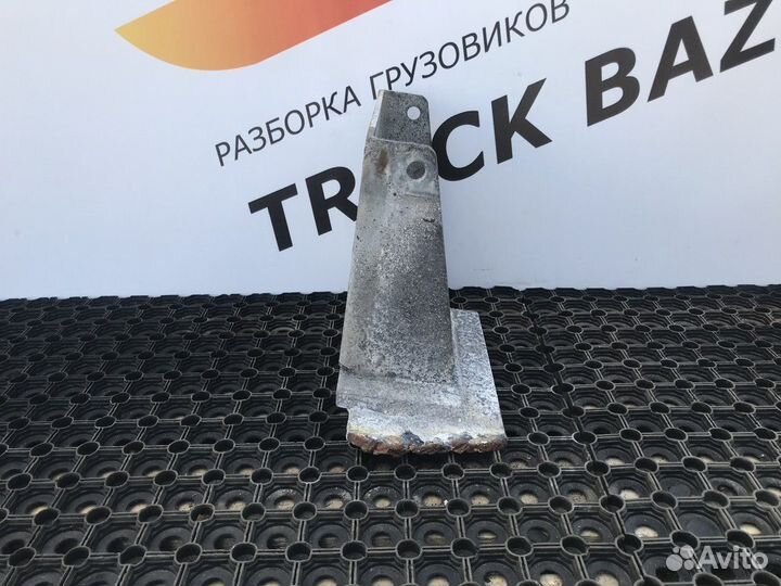 Кронштейн крепления опорной лапы приварной шмитц