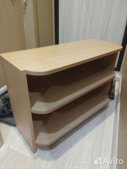 Обувница открытая