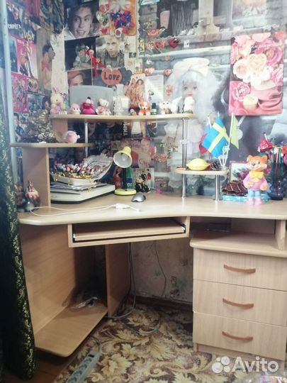 Компьютерный стол