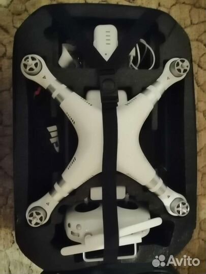 Квадрокоптер dji phantom 3