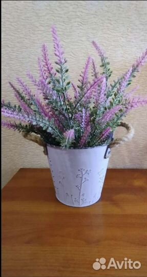 Композиция ведёрко с лавандой
