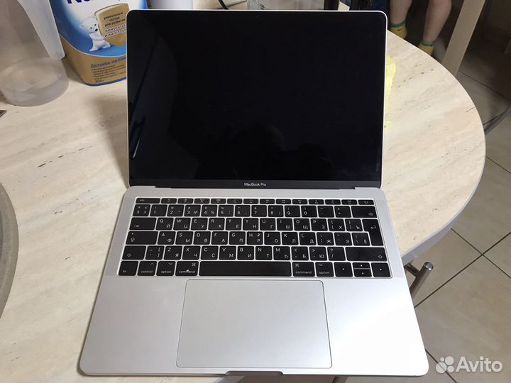 Macbook pro 13 retina 2017 8Gb 128Gb