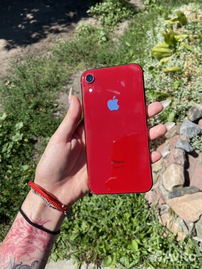 Телефон iPhone xr