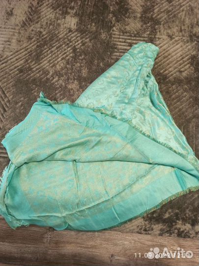 Шарфы и палантины