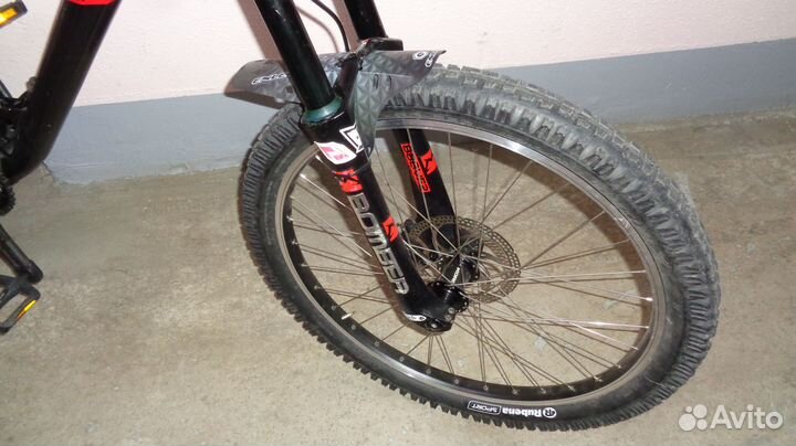 Сube stereo race 160