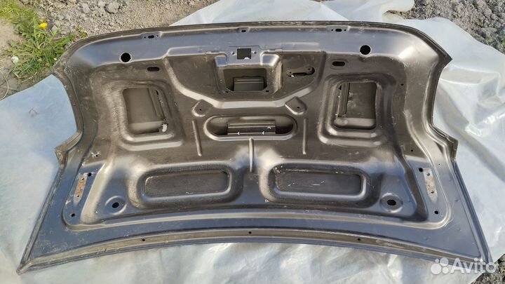 Крышка багажника Renault Logan Stepway (Оригинал)