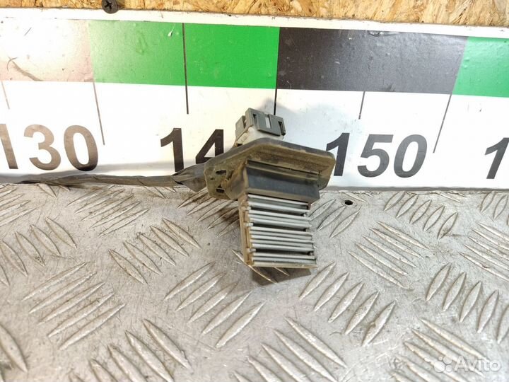 Резистор отопителя Kia Rio 2000 2005