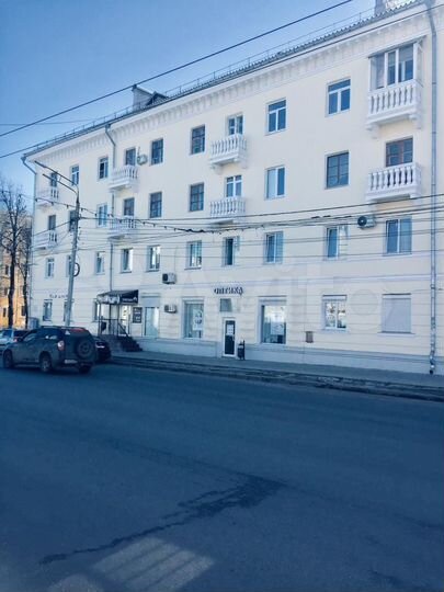 2-к. квартира, 56 м², 2/5 эт.