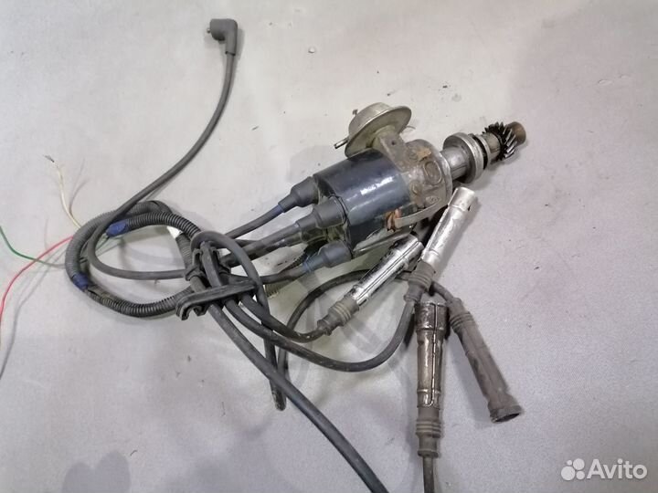 Трамблер вакуумный 1.8 SF VW Golf II 1983-1992