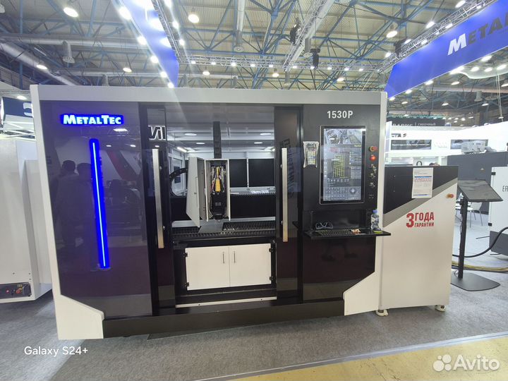 Оптоволоконный лазерный станок по металлу MetalTec
