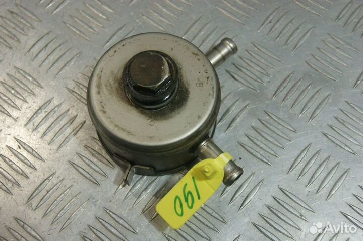 Крепление фильтра Yamaha YZF-R6, J505E