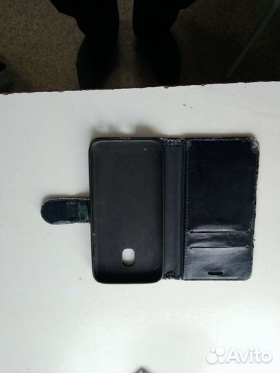 Кожаный чехол samsung J3