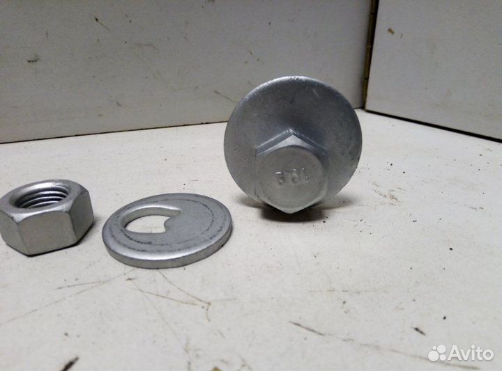 Болт развала регулировки передних колес Volkswagen