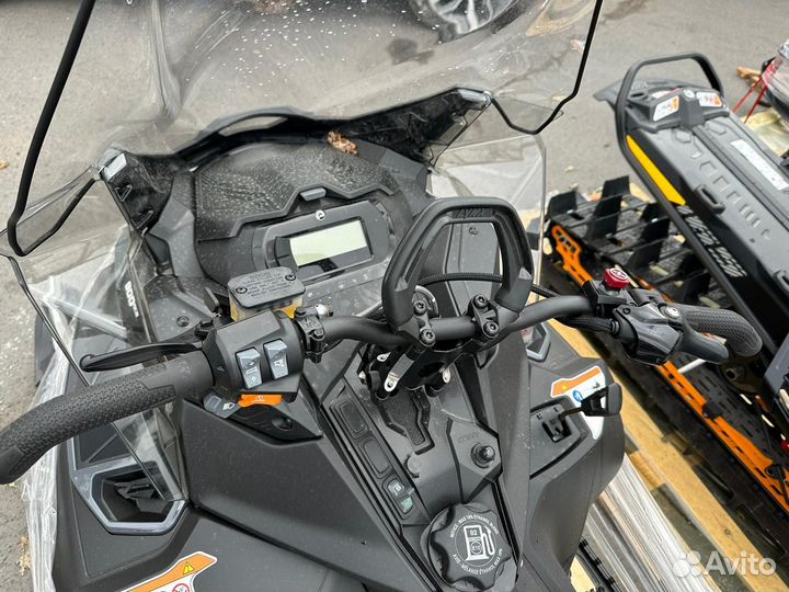 Lynx Commander STD 900 ACE 154CM 2024