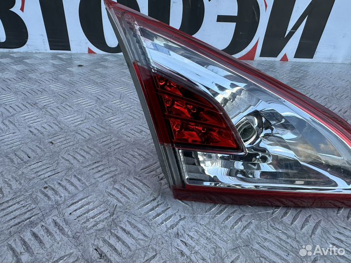 Фонарь в крышку левый Nissan Murano Z51 рест