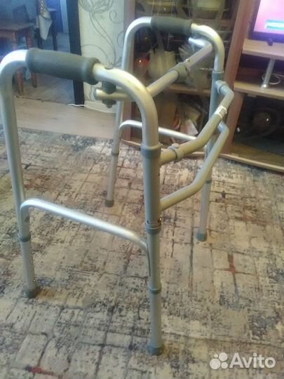 Ходунки для взрослых