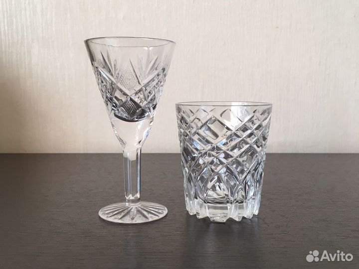 Хрустальные фужеры и стаканы