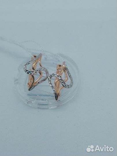 Золотые серьги