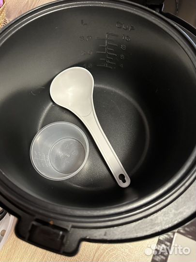 Мультиварка redmond