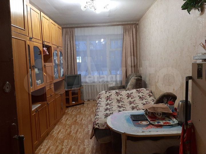 Комната 16 м² в 1-к., 1/3 эт.