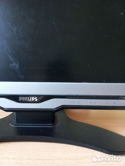 Монитор Philips