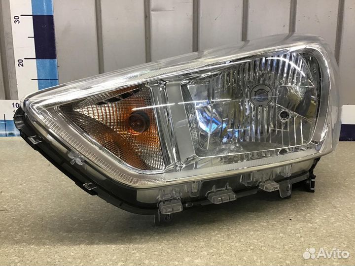 Фара левая Hyundai Creta 2016