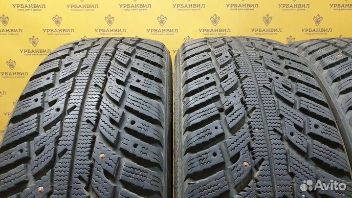Kumho I'Zen RV Stud KC16 225/60 R17