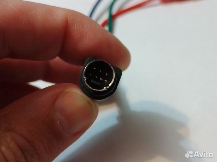 Кабель вывода видеокарты