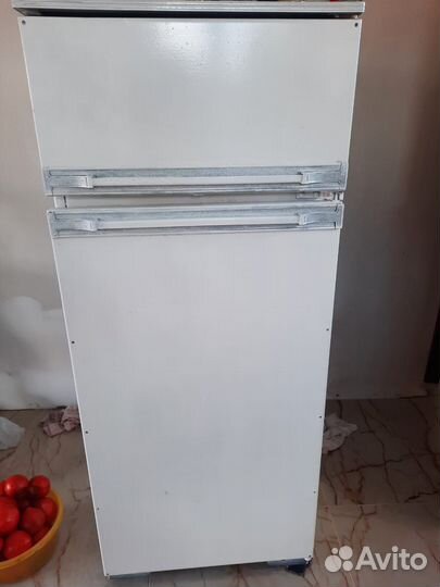 Холодильник Alaska