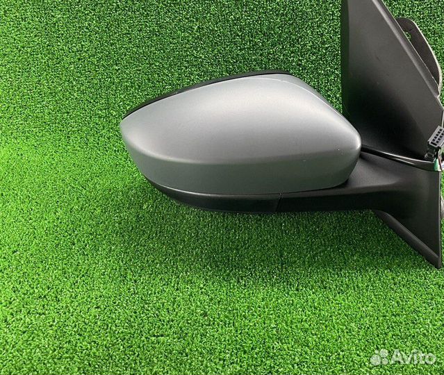 Зеркало правое Поло 15-20