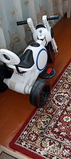 Детские машинки игрушки на аккумуляторе